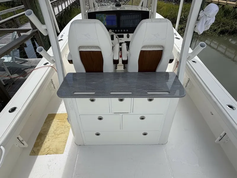 Slide: The Image of Regulator Marine 30XO 2024 - 7669959