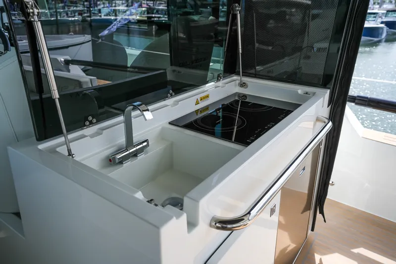 Slide: The Image of De Antonio Yachts 50 Coupe 2027 - 7670627