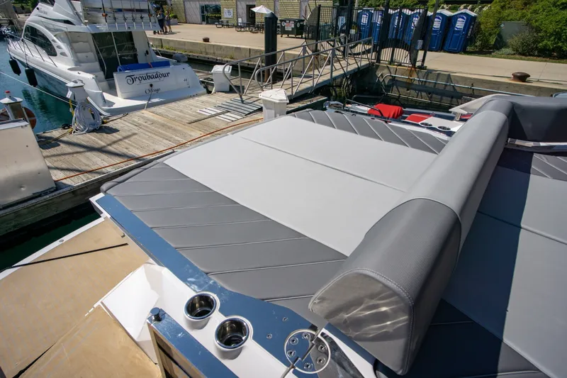 Slide: The Image of Sunseeker Predator 65 2023 - 7671623