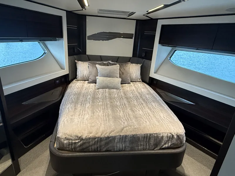 Slide: The Image of Sunseeker Predator 65 2023 - 7719439