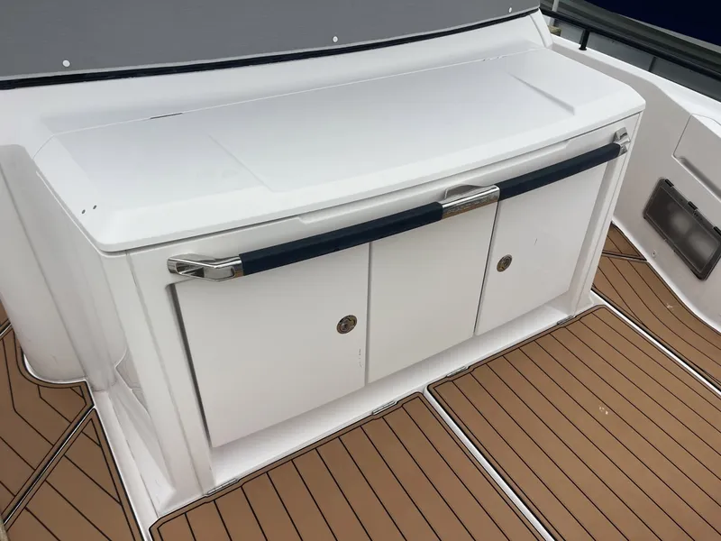 Slide: The Image of Axopar 37 XC Cross Cabin 2021 - 7671466