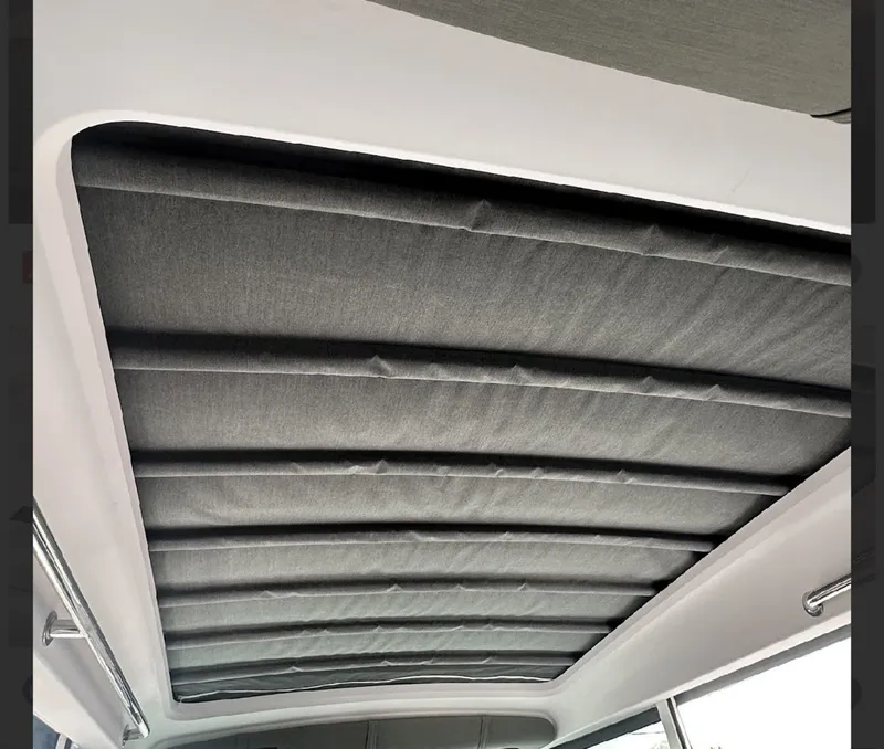 Slide: The Image of Axopar 37 XC Cross Cabin 2021 - 7671477