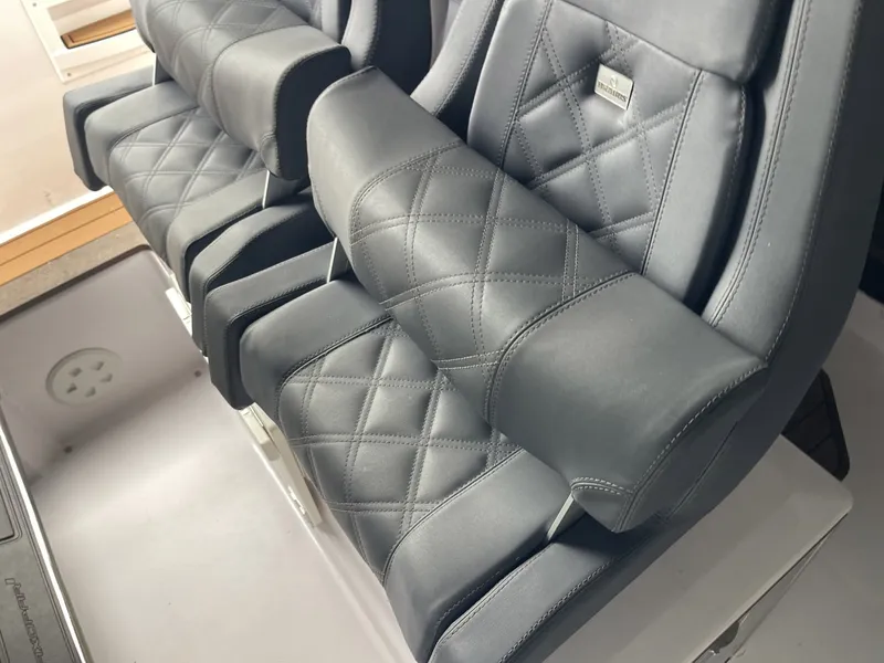 Slide: The Image of Axopar 37 XC Cross Cabin 2021 - 7671478