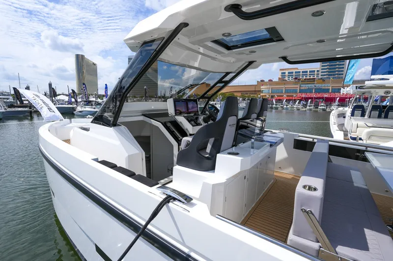 Slide: The Image of De Antonio Yachts D32 2027 - 7671370