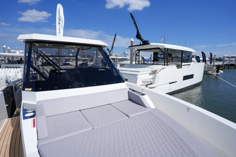 Slide: The Image of De Antonio Yachts D32 2027 - 7671453