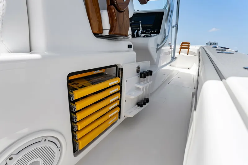 Slide: The Image of Valhalla Boatworks V-33 2027 - 7765824