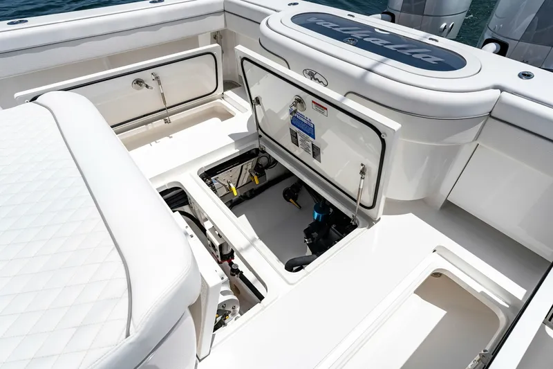 Slide: The Image of Valhalla Boatworks V-33 2027 - 7765825