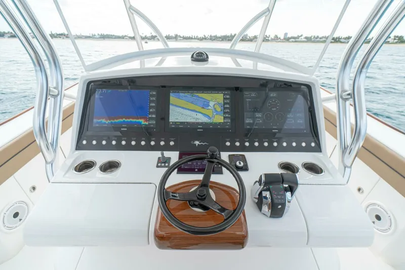 Slide: The Image of Valhalla Boatworks V-41 2027 - 7685904