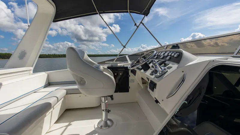 Slide: The Image of 2007 Meridian 490 SE Pilothouse Trust Flybridge (3) - 7689972
