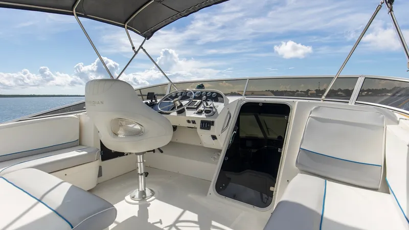 Slide: The Image of 2007 Meridian 490 SE Pilothouse Trust Flybridge (5) - 7689974