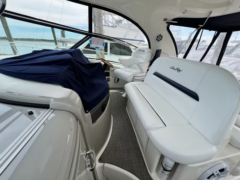 Slide: The Image of Sea Ray 440 Sundancer 2006 - 7718077