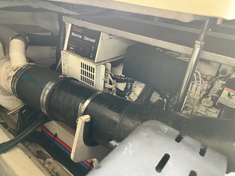 Slide: The Image of Sea Ray 440 Sundancer 2006 - 7718093