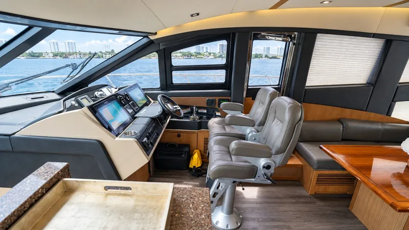 Slide: The Image of Sea Ray L650 Fly 2016 - 7718674