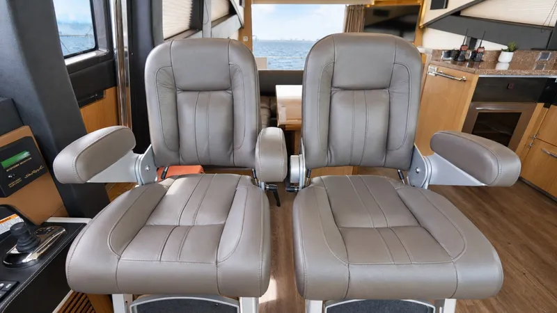 Slide: The Image of Sea Ray L650 Fly 2016 - 7718676