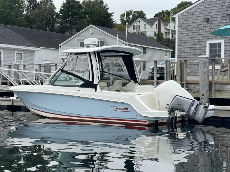 Slide: The Image of Boston Whaler 24 2023 - 7718886