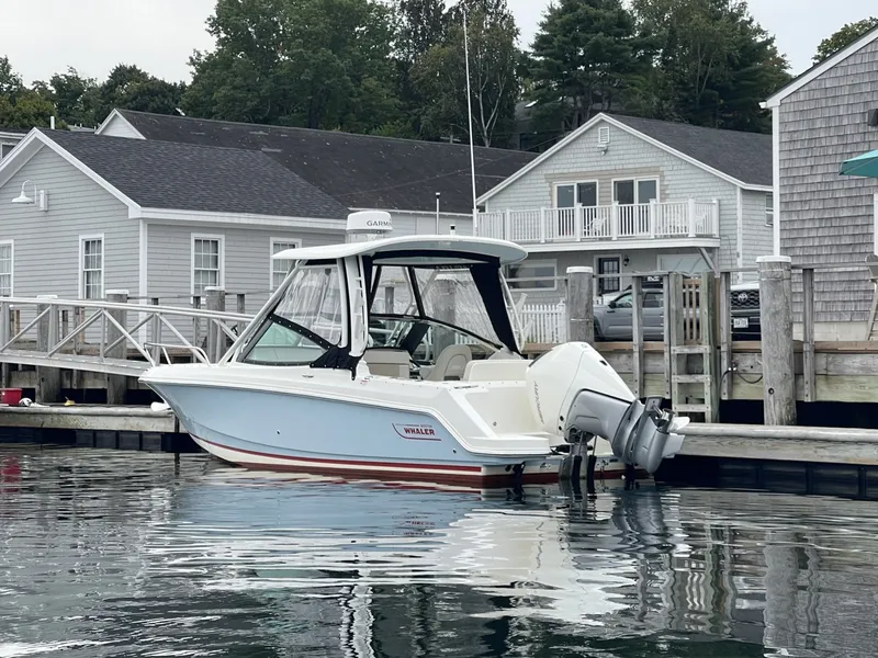 Slide: The Image of Boston Whaler 24 2023 - 7718899