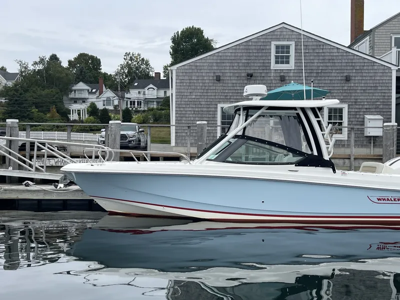 Slide: The Image of Boston Whaler 24 2023 - 7718878