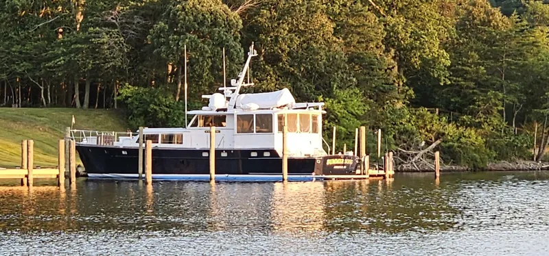 Slide: The Image of Derecktor Hunt Motor Yacht 1969 - 7719380