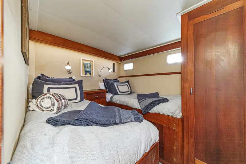 Slide: The Image of Stephens 53 MY 1958 - 7720192