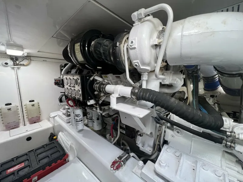 Slide: The Image of Bertram 57 Convertible 2007 - 7766141
