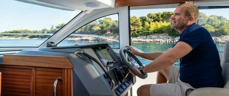 Slide: The Image of Nimbus 305 Coupe Helm 2026 Nimbus 305 Coupe - 7818886