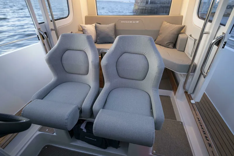 Slide: The Image of Nimbus Commuter 9 2027 - 7818964