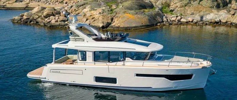 Slide: The Image of Nimbus 495 Flybridge Profile 2026 Nimbus 495 Flybridge - 7819055