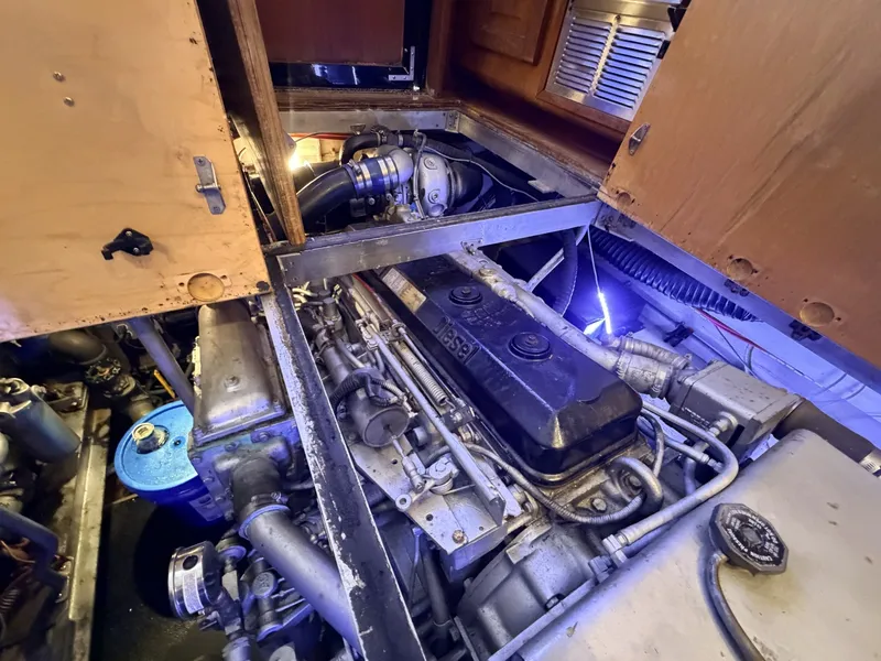 Slide: The Image of Viking Viking 41 Convertible 1989 - 7724179