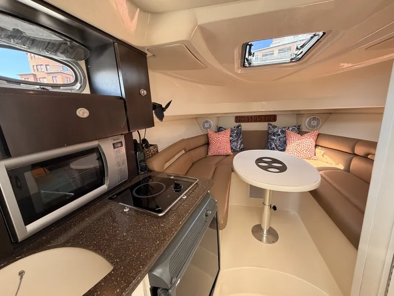 Slide: The Image of Boston Whaler 285 Conquest 2006 - 8308574