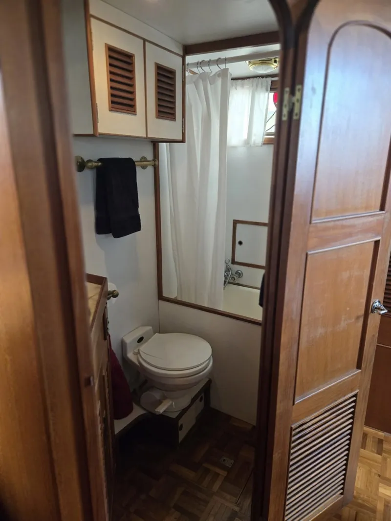 Slide: The Image of Ocean Alexander 40 Double Cabin 1979 - 7723791