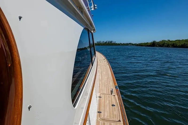 Slide: The Image of Hinckley Yachts 55 2021 - 8373357