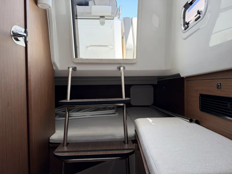 Slide: The Image of Jeanneau Leader 9.0 CC 2022 - 7724423