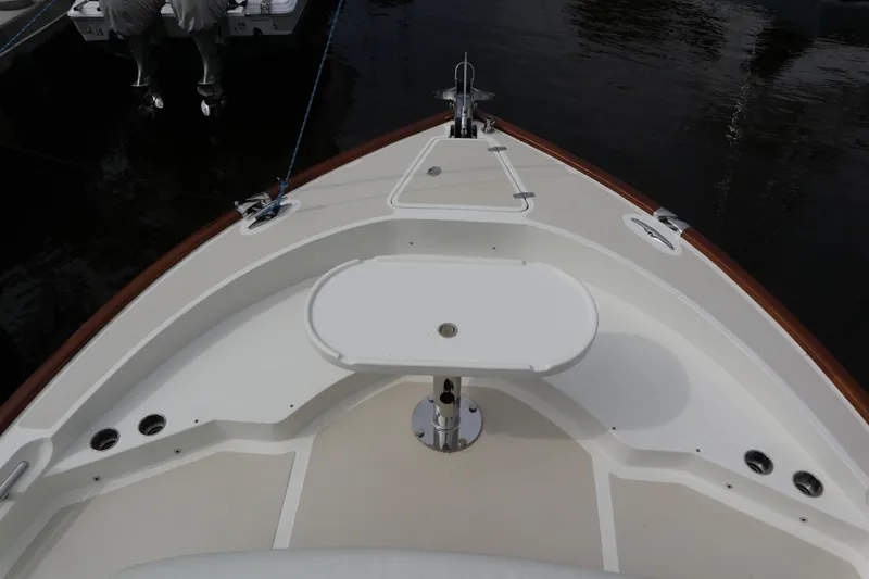 Slide: The Image of Marlow 37 - MI-DI - Bow 2018 Marlow 37 Prowler Havana 375 - MI-DI - 7724675