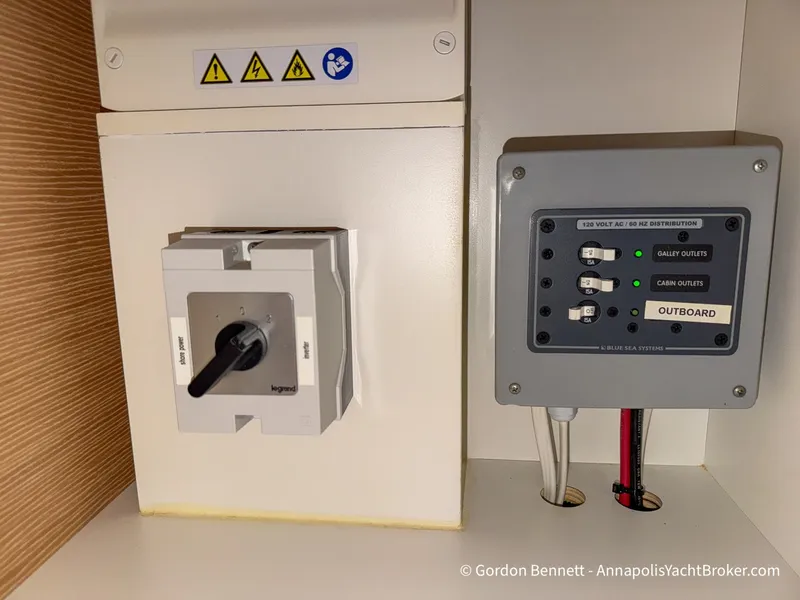 Slide: The Image of Nautitech 40 Open 2019 - 7724840