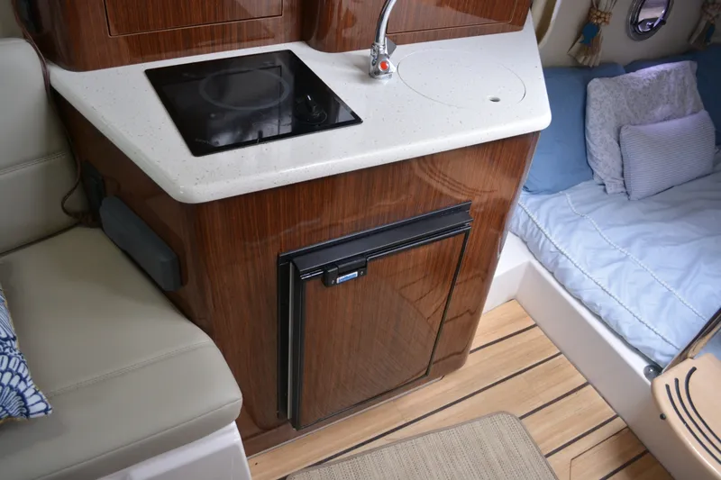 Slide: The Image of Regal 28 Express 2014 - 7938105