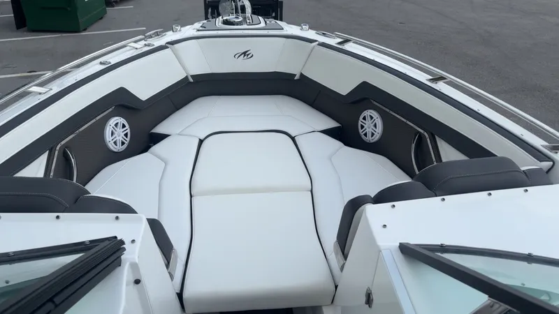 Slide: The Image of Monterey 275SS Super Sport 2024 - 7725183