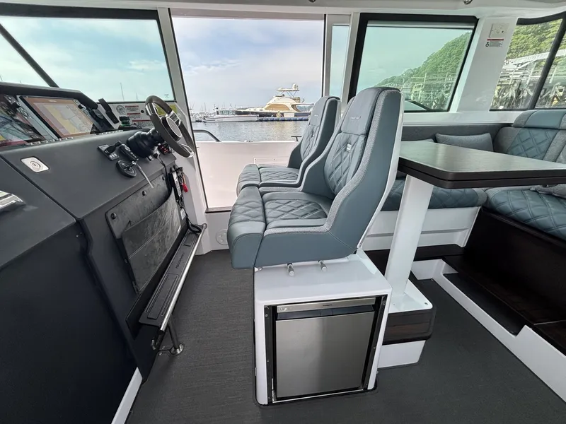Slide: The Image of Axopar 37XC Cross Cabin 2024 - 7734941