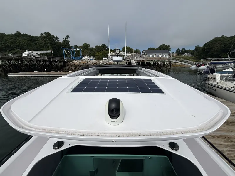 Slide: The Image of Axopar 37XC Cross Cabin 2024 - 7734960