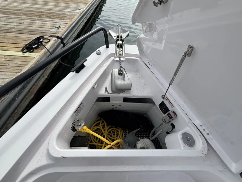 Slide: The Image of Axopar 37XC Cross Cabin 2024 - 7734959