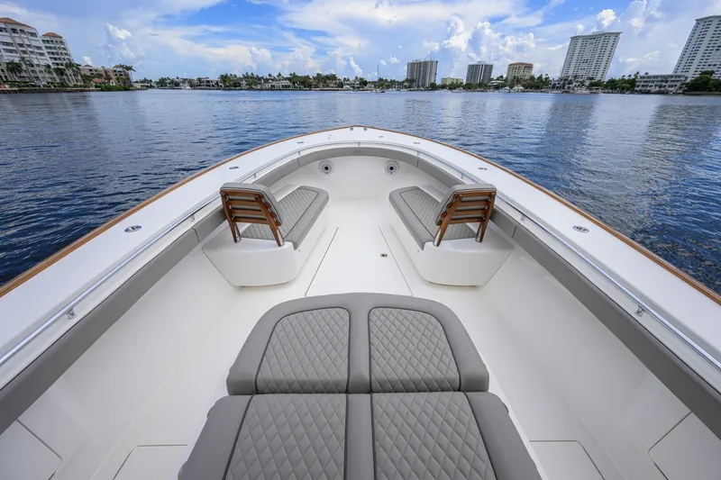 Slide: The Image of Valhalla Boatworks 41 2021 - 7741339