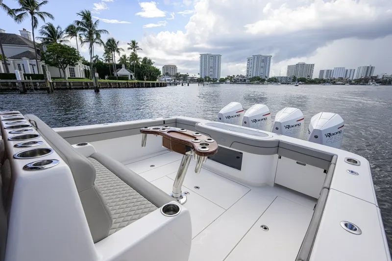 Slide: The Image of Valhalla Boatworks 41 2021 - 7741049