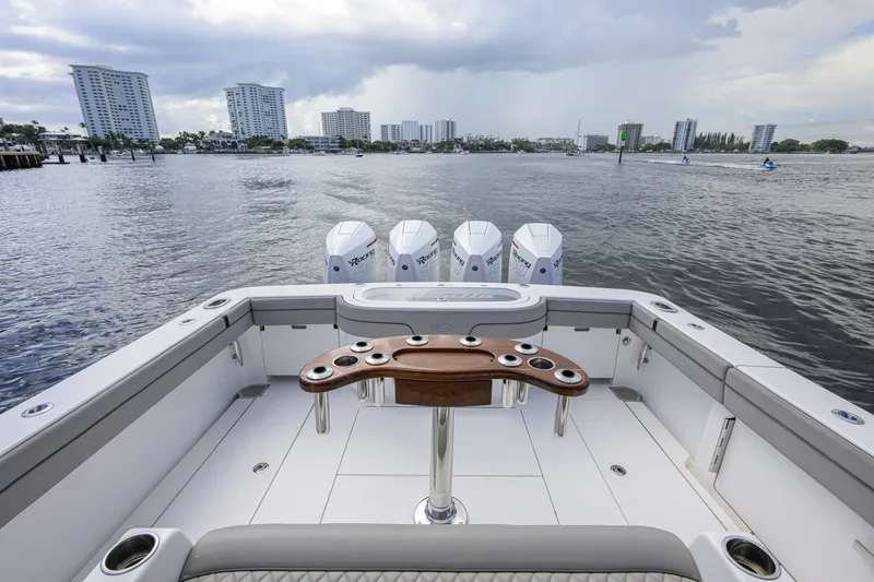 Slide: The Image of Valhalla Boatworks 41 2021 - 7741039