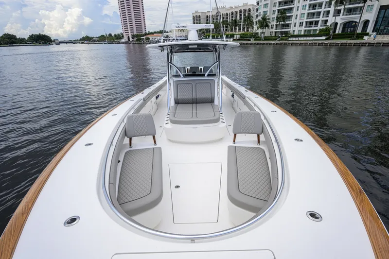 Slide: The Image of Valhalla Boatworks 41 2021 - 7741318