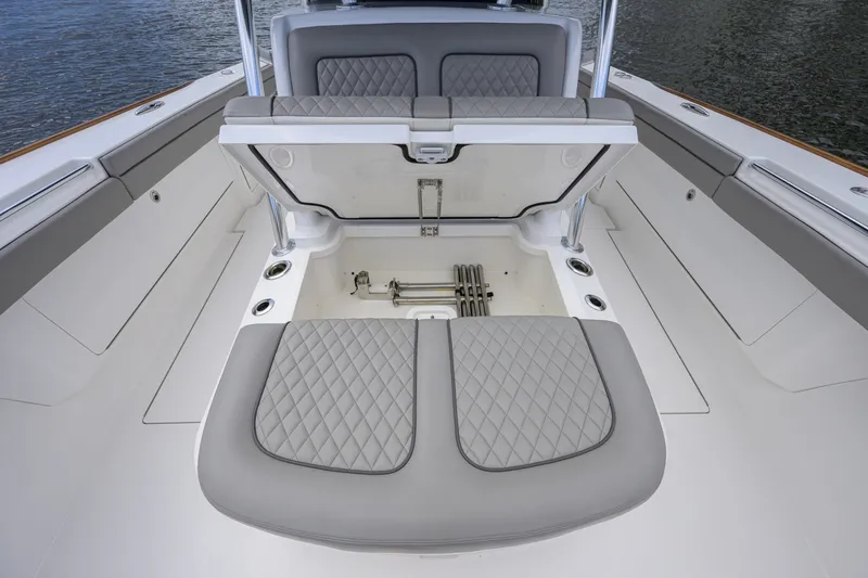 Slide: The Image of Valhalla Boatworks 41 2021 - 7741374