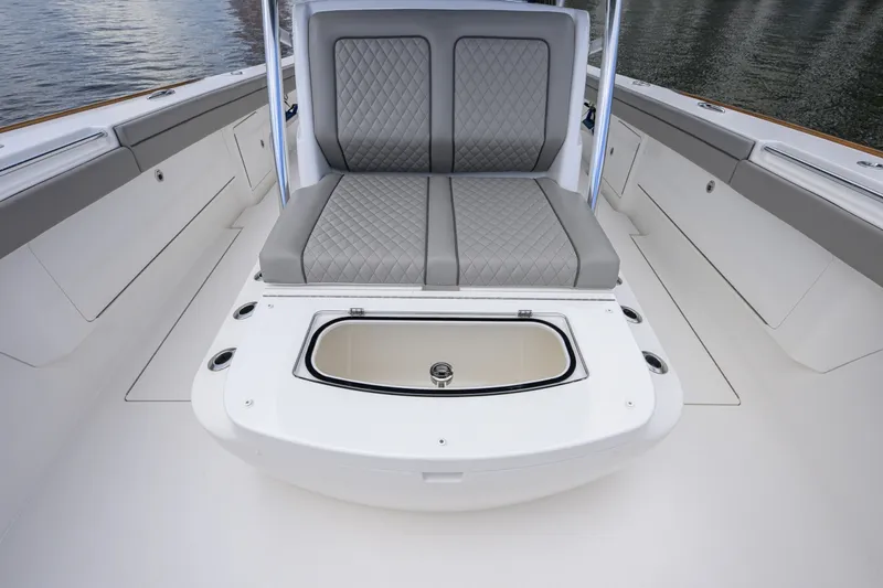 Slide: The Image of Valhalla Boatworks 41 2021 - 7741365