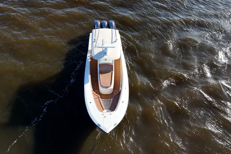 Slide: The Image of Scout 350 LXF 2017 - 7769108
