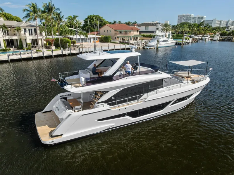 Slide: The Image of Ferretti 670 2026 - 8054687