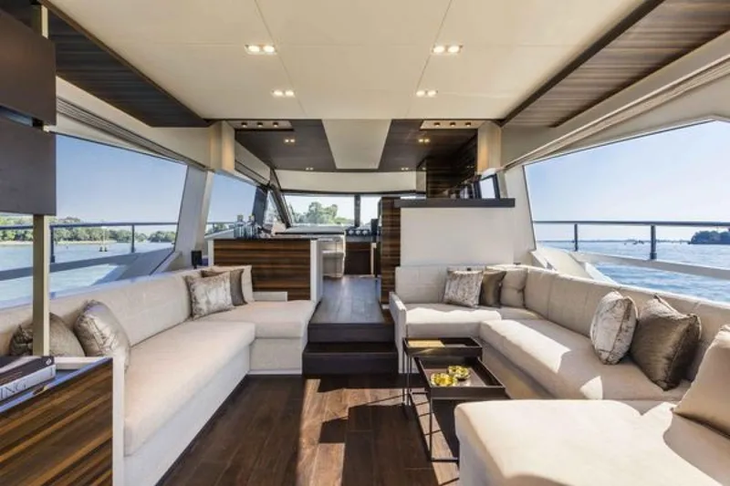 Slide: The Image of Ferretti 670 2026 - 7938205