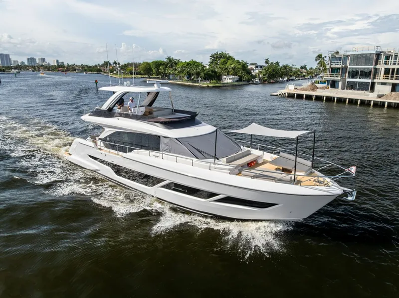Slide: The Image of Ferretti 670 2026 - 8054707