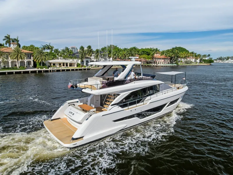 Slide: The Image of Ferretti 670 2026 - 8054708